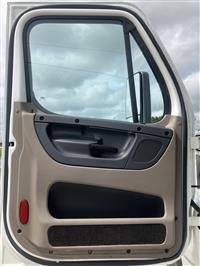 2014 Freightliner Cascadia 125
