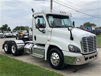 2016 Freightliner Cascadia 125