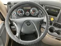 2016 Freightliner Cascadia 125