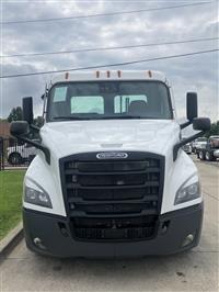 2020 Freightliner CASCADIA 116