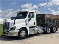 2015 Freightliner Cascadia 125