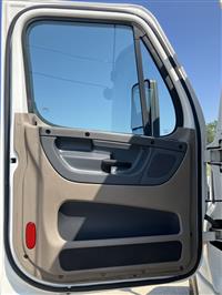 2018 Freightliner Cascadia 125