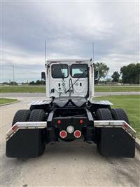 2018 Freightliner Cascadia 125