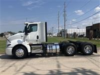 2021 International RH613