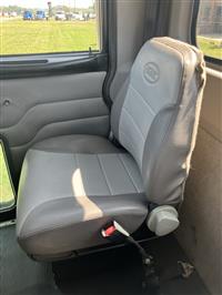 2008 Peterbilt 340