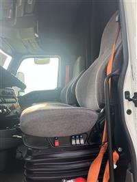 2020 International LT625