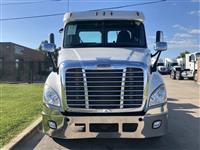 2015 Freightliner Cascadia 125