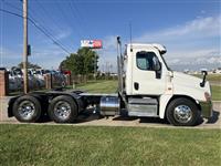 2015 Freightliner Cascadia 125