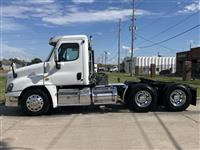 2016 Freightliner Cascadia 125