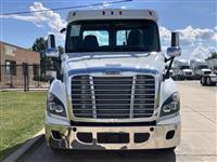 2016 Freightliner Cascadia 125