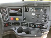 2016 Freightliner Cascadia 125