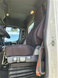 2016 Freightliner Cascadia 125