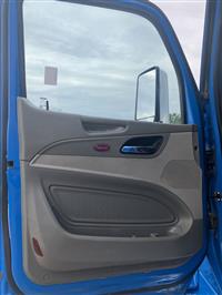 2018 Peterbilt 567