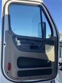 2016 Freightliner Cascadia 125
