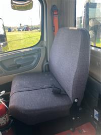 2016 Freightliner Cascadia 125