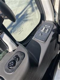 2017 International 8600