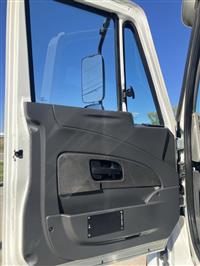 2017 International 8600