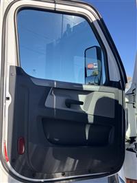 2019 Freightliner CASCADIA 116