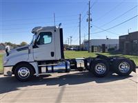 2019 Freightliner CASCADIA 116