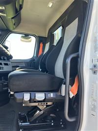2019 Freightliner CASCADIA 116