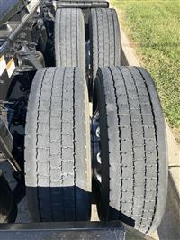 2019 Freightliner CASCADIA 116