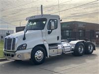 2015 Freightliner Cascadia 125