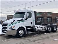 2020 Freightliner Cascadia 126
