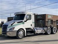 2020 Freightliner Cascadia 126