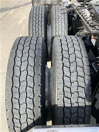 2020 Freightliner Cascadia 126