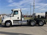 2015 Freightliner Cascadia 125