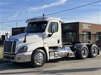 2017 Freightliner Cascadia 125