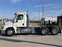 2017 Freightliner Cascadia 125