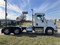 2017 Freightliner Cascadia 125