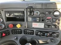 2017 Freightliner Cascadia 125