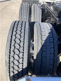 2020 Freightliner Cascadia 126