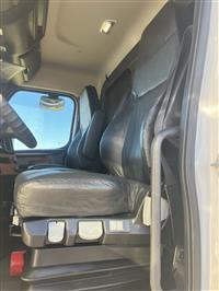 2020 Freightliner Cascadia 126