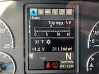 2020 Freightliner Cascadia 126