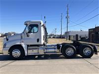 2017 Freightliner Cascadia 125