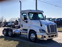 2016 Freightliner Cascadia 125