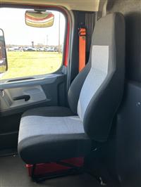 2022 Freightliner CASCADIA 116