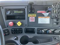 2017 Freightliner Cascadia 125