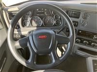 2017 Peterbilt 579
