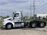 2017 Peterbilt 579