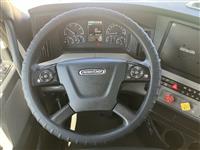 2020 Freightliner Cascadia 126