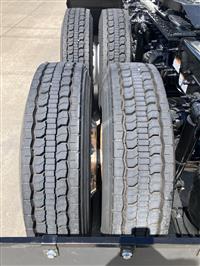 2020 Freightliner Cascadia 126