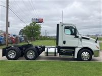 2020 Freightliner Cascadia 126