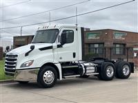 2020 Freightliner Cascadia 126