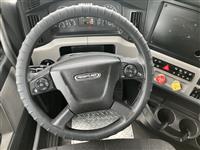 2020 Freightliner Cascadia 126