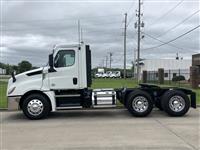 2020 Freightliner Cascadia 126