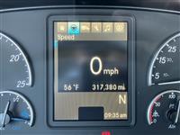 2018 Freightliner Cascadia 126